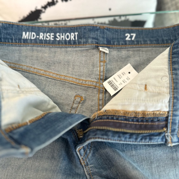 J crew mid rise short, squash wash, NWT - Picture 3 of 5